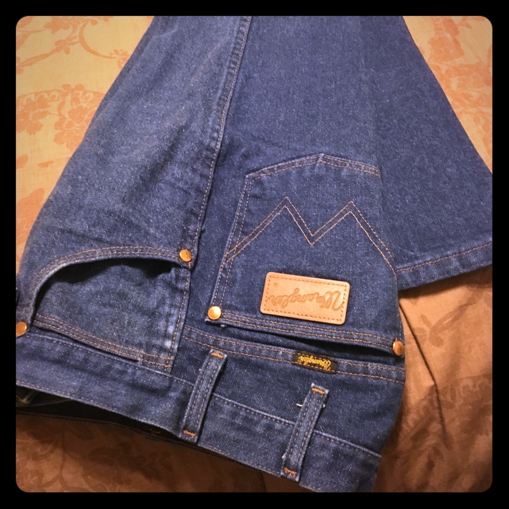👖Wrangler boot cut jeans 👖